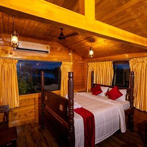 Double Room Lake View